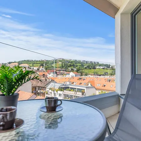 Lam Chocolate - Ac - Skyview ブラチスラヴァ