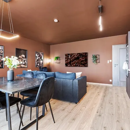 Lam Chocolate - Ac - Skyview Apartament *
